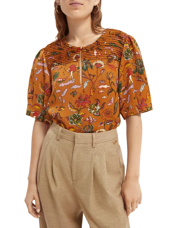 Printed Pintucked Short-Sleeved Top