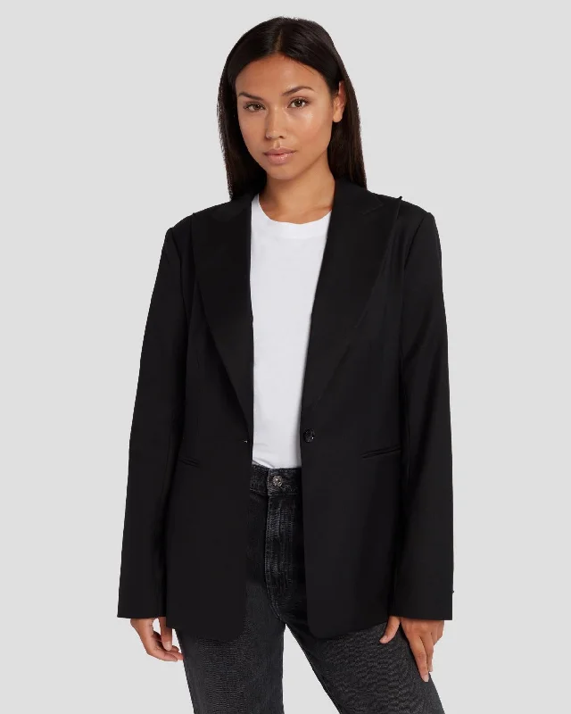 Single Breasted Blazer in Black