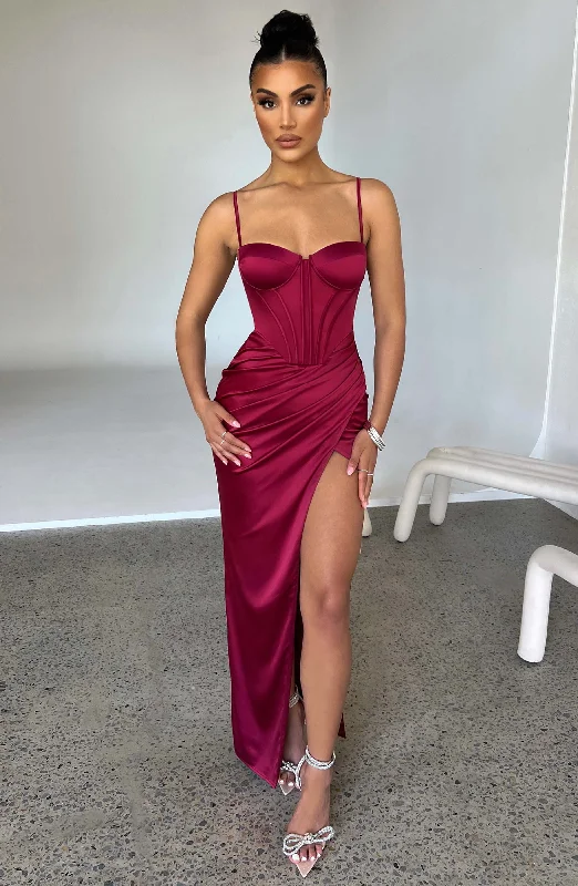 Maxi Dresses Ideal for Tropical GetawaysDespina Maxi Dress - Wine
