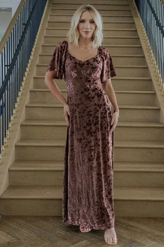Japanese - Inspired Minimalist Maxi DressesEverley Velvet Maxi Dress | Espresso