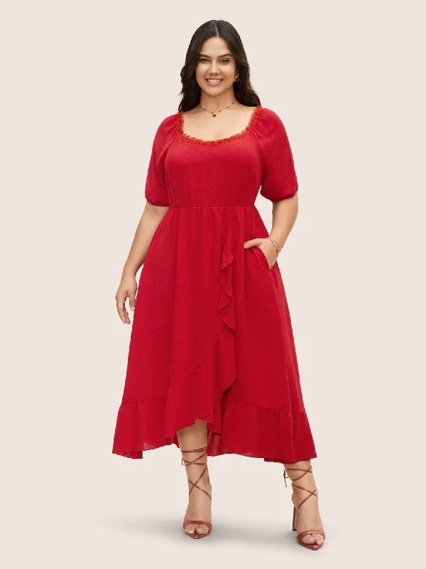 Maxi Dresses Decorated with Feathers for a Dazzling LookLace Panel Ruffle Trim Wrap Hem Dress