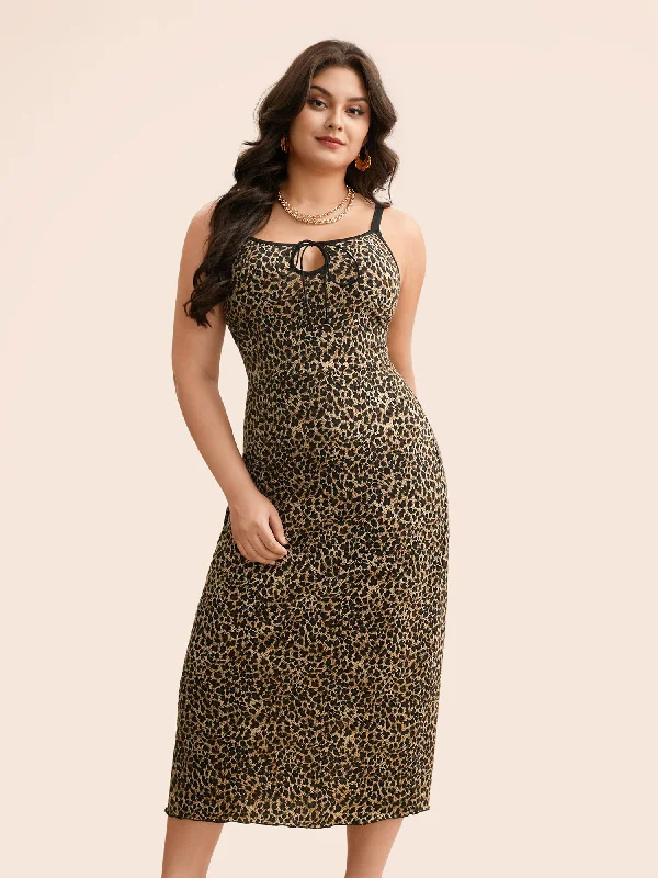 Maxi Dresses for Office - Appropriate Summer PartiesLeopard Print Tie Knot Slim Fit Dress