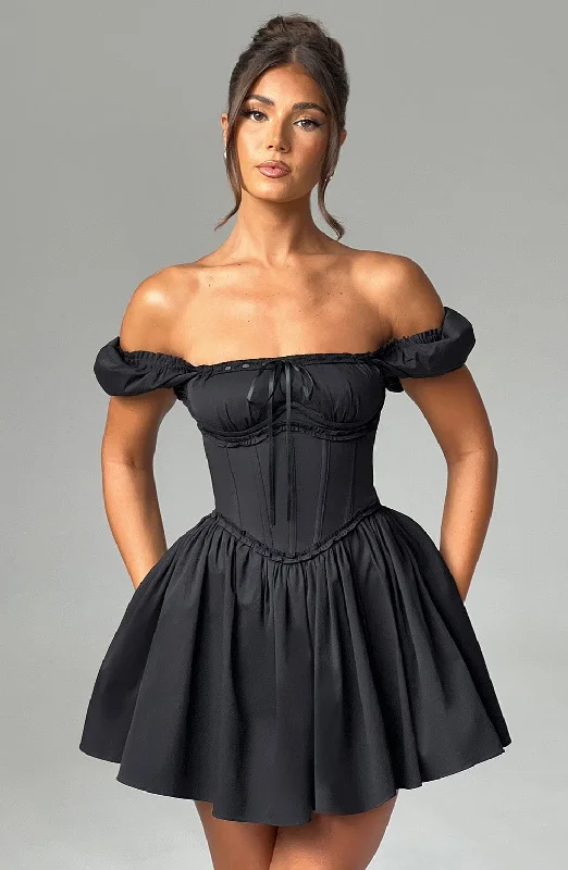 "Maxi dresses for women to wear in the fall"Penelope Mini Dress - Black