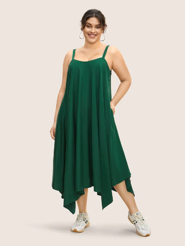 Maxi Dresses with Sequined and Beaded Embellishments for a Lavish LookSolid Asymmetrical Hem Pocket Cami Dress