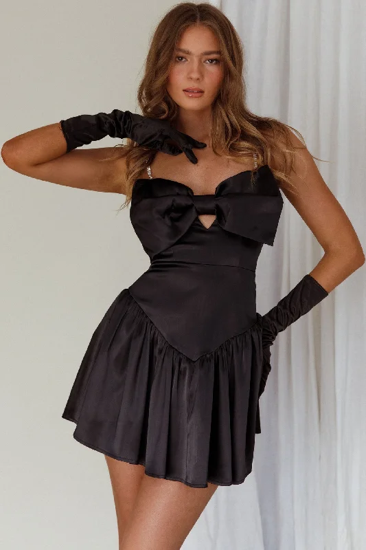 "Mermaid - style wedding dresses for women for a dramatic look"Spring Dance Flounce Hem Bow Dress Black "Mermaid - style wedding dresses for women for a dramatic look"Spring Dance Flounce Hem Bow Dress Black