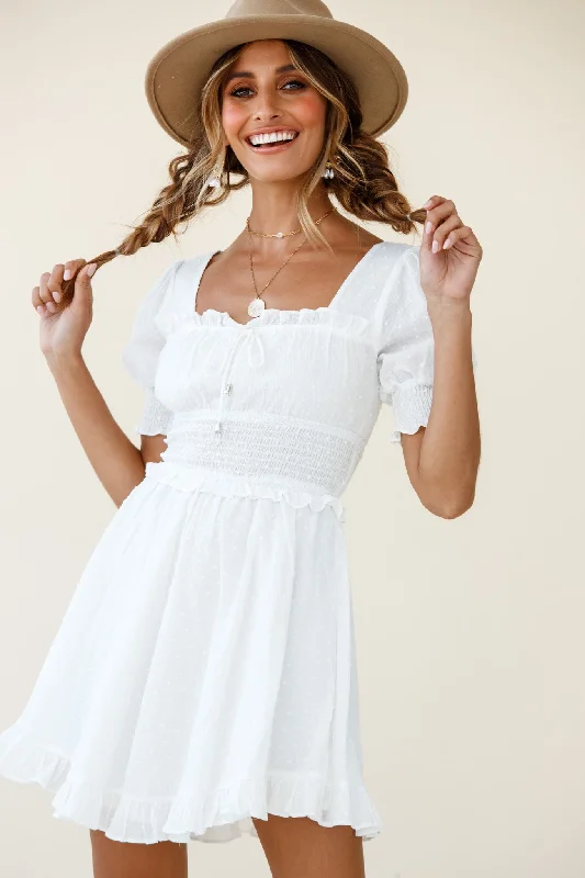 "Off - shoulder dresses for women to show off collarbones"Summer In Paris Puff Sleeve Open Back Dress White "Off - shoulder dresses for women to show off collarbones"Summer In Paris Puff Sleeve Open Back Dress White