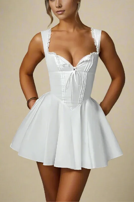 Tiered Party Dresses with Floral Applique for Ladies' Garden PartiesAdelyn Bodycon Mini Dress - Pearl White
