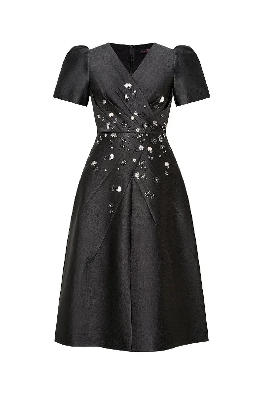 Polka - dot midi dress for a cute and retro lookBautista A-line V-Neck Taffeta Midi Dress
