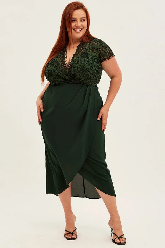 Midi dress for a wedding as a guest in a more casual weddingGreen Midi Dress Short Sleeve Lace Top