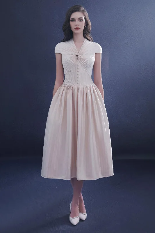 High - waisted pleated midi dress for a trendy and stylish appearanceMystara Pleated Twisted Silk Midi Dress