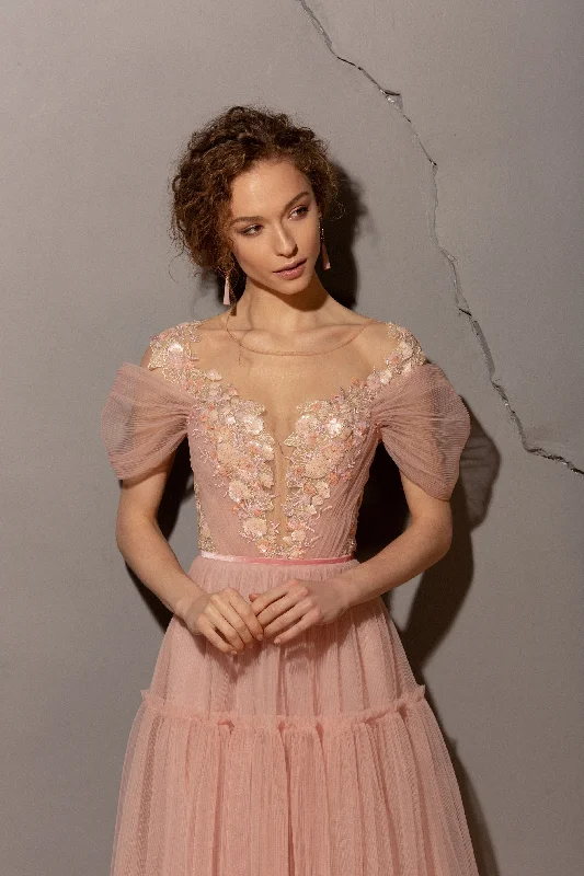 Party Dresses with High Low Sheer Skirt and Embroidered Birds for Ladies' Nature Inspired and Dramatic LookOff-Shoulder Midi Party Dress Party Dresses with High Low Sheer Skirt and Embroidered Birds for Ladies' Nature Inspired and Dramatic LookOff-Shoulder Midi Party Dress