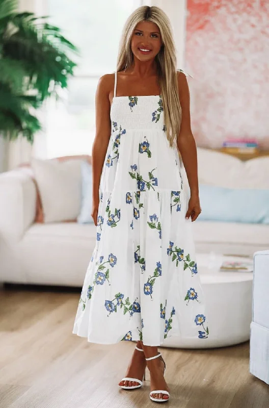 Belted midi dress to cinch the waist and enhance the figurePassion Flower Midi Dress - Mint Blue