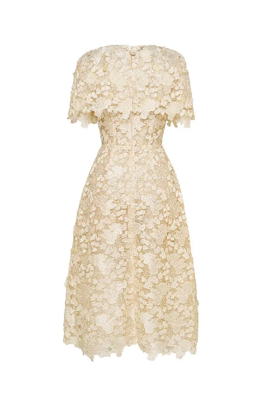 Mermaid - style midi dress for a figure - hugging and glamorous lookPetal A-line Round Neck Lace Midi Dress