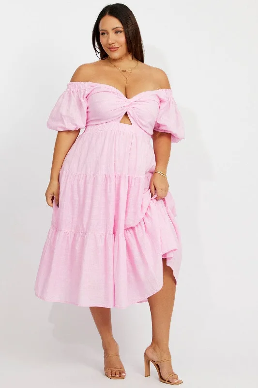 Midi dress for a photoshoot to create a stylish and memorable lookPink Midi Dress Short Sleeve Twist Front