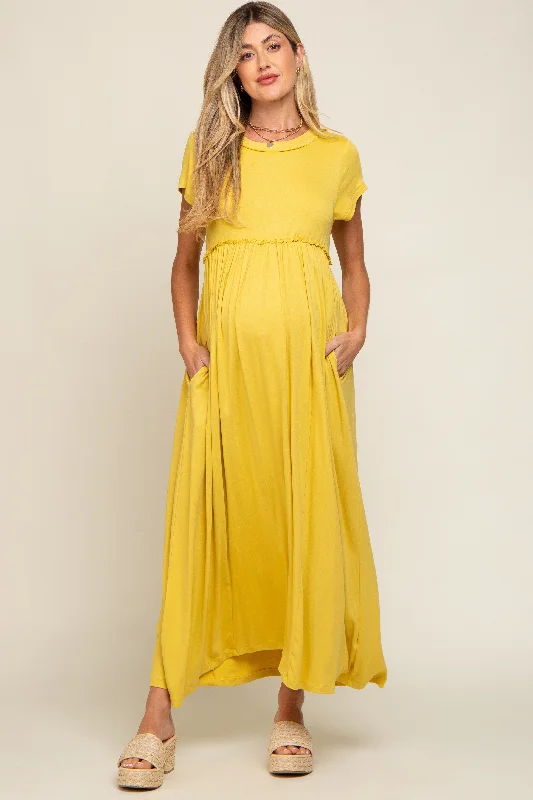 "Long sleeve dresses for women in cold weather"Yellow Short Sleeve Pocketed Maternity Maxi Dress