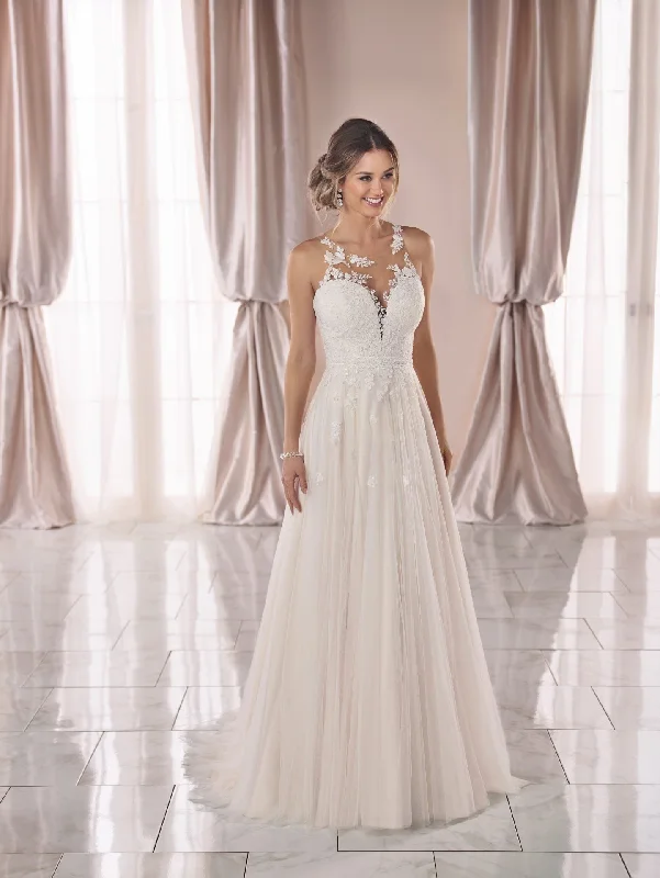 Smart - casual wedding dress for a laid - back ceremony6888