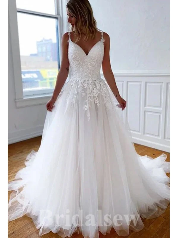 Indian - style wedding dress with intricate embroideryAline Straps Tulle Lace Princess Vintage Dream Beach Long Wedding Dresses, Bridal Gown WD451 Indian - style wedding dress with intricate embroideryAline Straps Tulle Lace Princess Vintage Dream Beach Long Wedding Dresses, Bridal Gown WD451