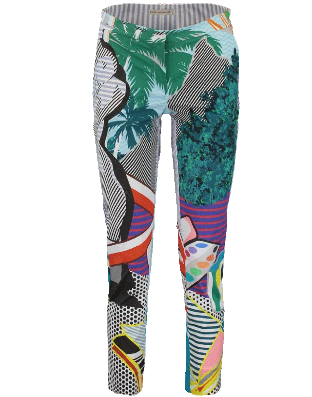 Casual straight leg jeans for women to wear dailyAmra Printed Trouser
