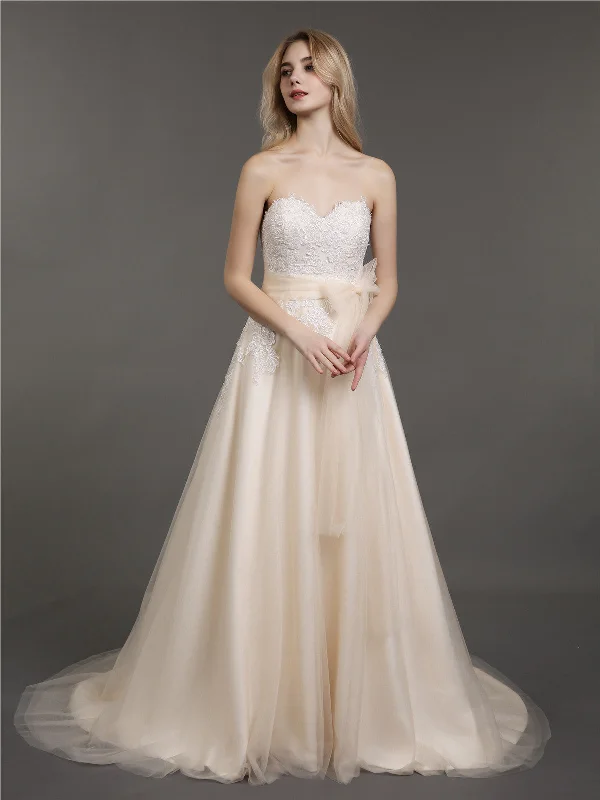 Strapless ball gown wedding dressStrapless Sweetheart Neck Bridal Gown with Bow-Champagne Strapless ball gown wedding dressStrapless Sweetheart Neck Bridal Gown with Bow-Champagne