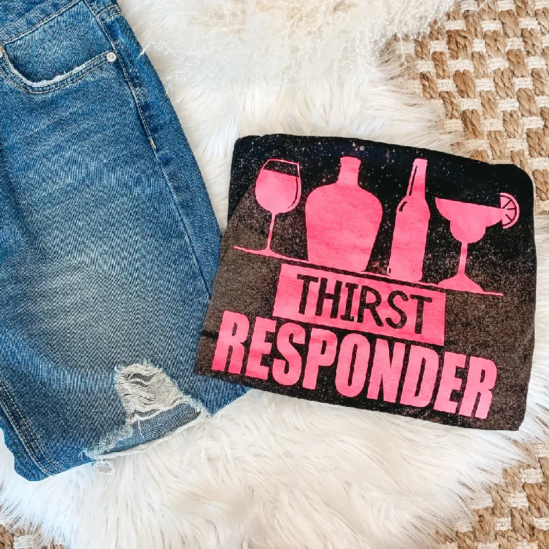 Women's T - shirt with a high - low hem and side slitsBleached Black Thirst Responder Tank
