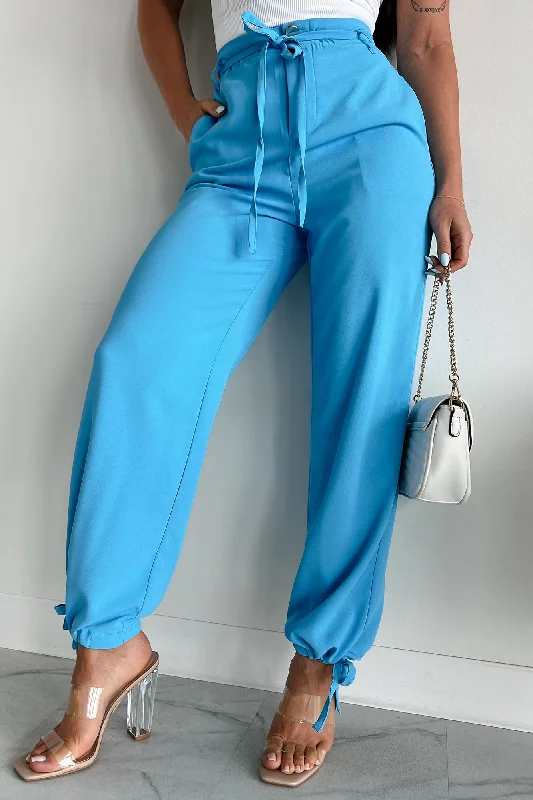 Leather look wide leg pants for women in a bold and stylish lookBusiness Decisions Drawstring Detailed Jogger Pants (Light Blue) Leather look wide leg pants for women in a bold and stylish lookBusiness Decisions Drawstring Detailed Jogger Pants (Light Blue)