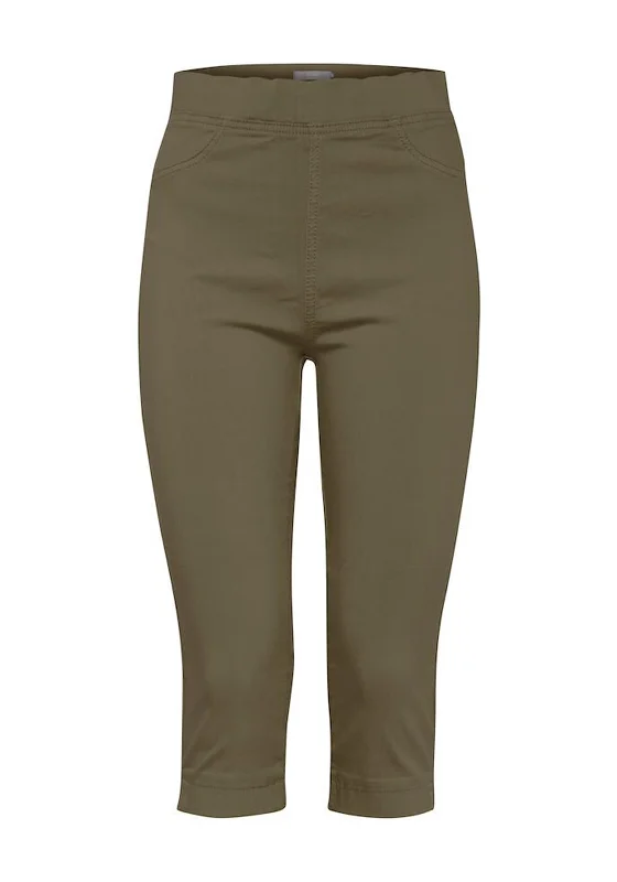 Cuffed flared pants for women in a retro - inspired styleB.Young Keira Slim Fit Capri Trousers, Aloe Cuffed flared pants for women in a retro - inspired styleB.Young Keira Slim Fit Capri Trousers, Aloe