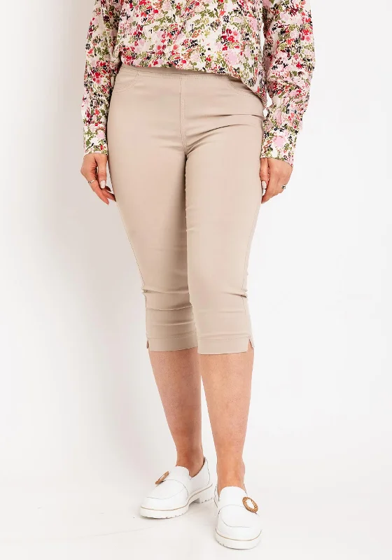 Pleated wide leg pants for women in a formal and elegant lookB.Young Keira Slim Fit Capri Trousers, Hummus Pleated wide leg pants for women in a formal and elegant lookB.Young Keira Slim Fit Capri Trousers, Hummus