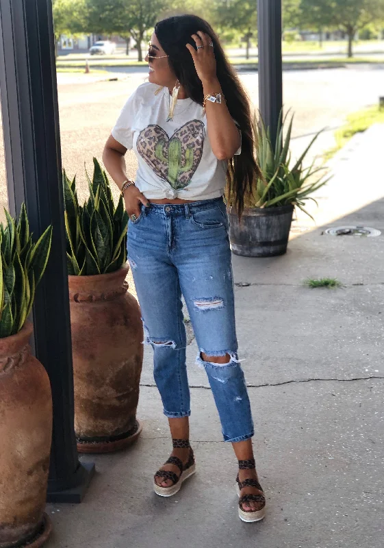 Women's T - shirt with a ribbed cuffs and hemCactus Leopard Love Tee