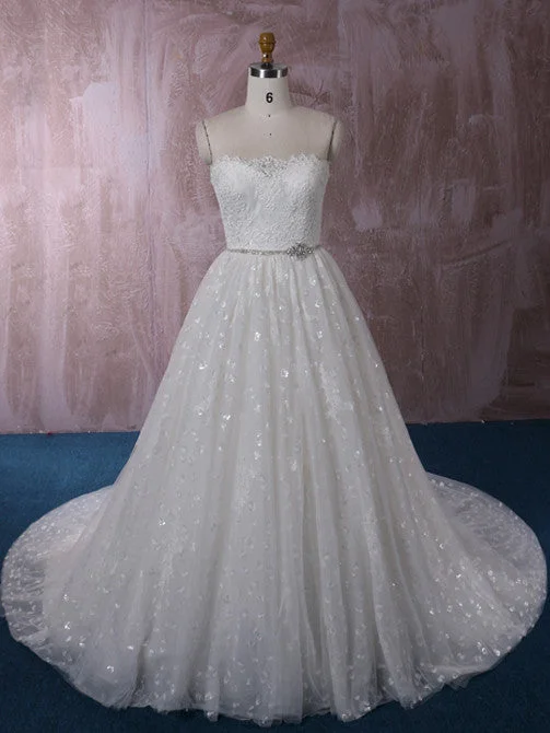 Feather - trimmed wedding dress for a romantic touchClassic French Alencon Lace Ball Gown Wedding Dress | QT85205