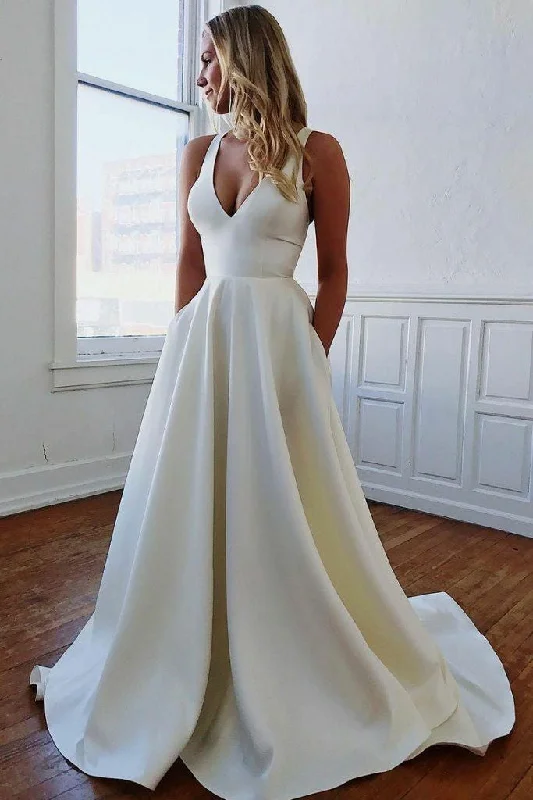 Maxi - length wedding dress for a grand lookClassic V-neckline Simple Satin Bridal Dress with Pockets Maxi - length wedding dress for a grand lookClassic V-neckline Simple Satin Bridal Dress with Pockets