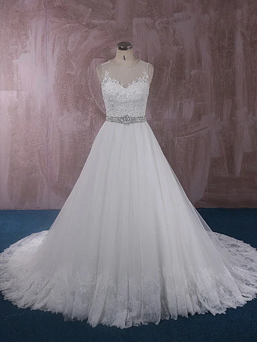 Off - the - shoulder ball gown wedding dressElegant Ball Gown Lace Wedding Dress with Illusion Neckline and Back | QT815007 Off - the - shoulder ball gown wedding dressElegant Ball Gown Lace Wedding Dress with Illusion Neckline and Back | QT815007