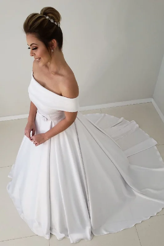 Disney - princess - inspired wedding dressPrincess Long A-line Off Shoulder White Wedding Dress with Bow Disney - princess - inspired wedding dressPrincess Long A-line Off Shoulder White Wedding Dress with Bow