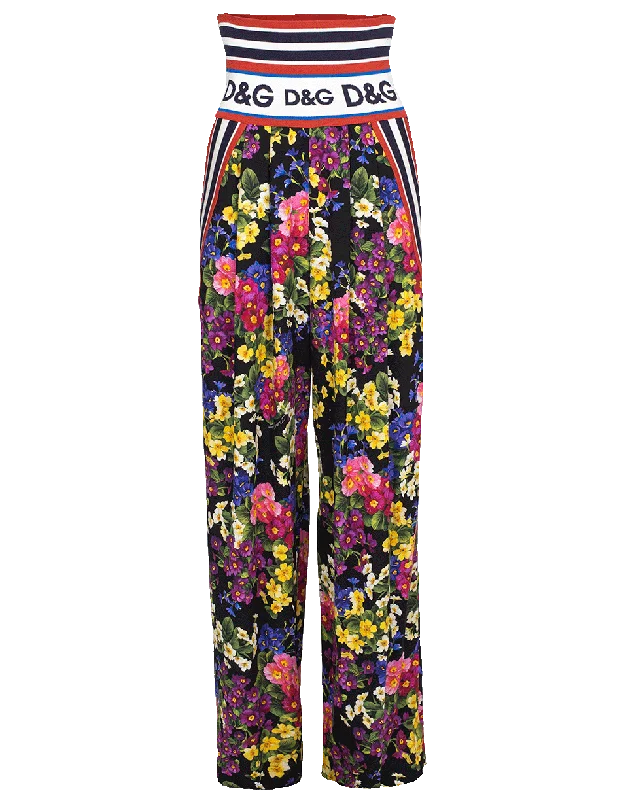 Ripped jeans for women in a punk styleFloral Print Pant
