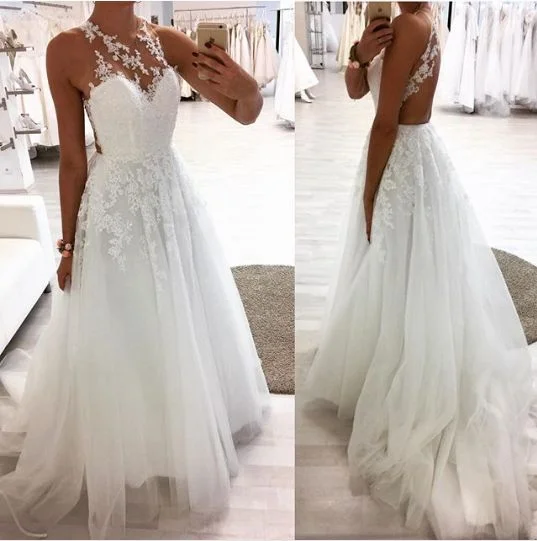 Gothic - inspired wedding dress for an edgy brideHalter Lace Wedding dress,wedding dress prom dress, evening dress cg21006 Gothic - inspired wedding dress for an edgy brideHalter Lace Wedding dress,wedding dress prom dress, evening dress cg21006