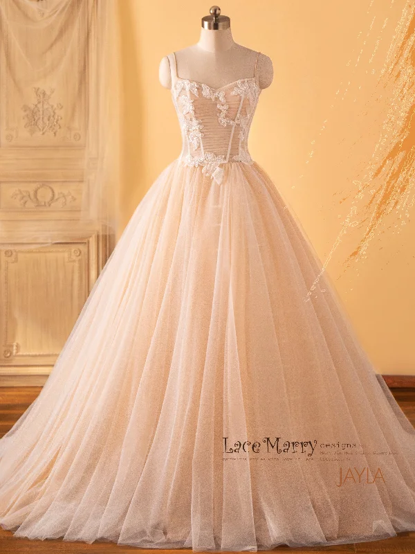 Cocktail - length wedding dress for a casual ceremonyJAYLA / Colored Wedding Dress with A Line Skirt and Spaghetti Straps Cocktail - length wedding dress for a casual ceremonyJAYLA / Colored Wedding Dress with A Line Skirt and Spaghetti Straps