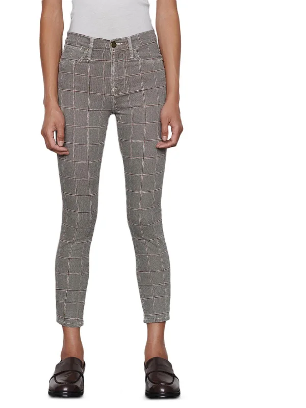 Flowy ankle pants for women in a romantic and feminine styleLe High Womens Crop High Rise Skinny Pants Flowy ankle pants for women in a romantic and feminine styleLe High Womens Crop High Rise Skinny Pants