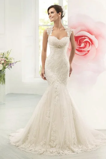Garden - wedding - appropriate flowy wedding dressMermaid Long Queen-Anne Sleeveless Keyhole Lace Dress With Appliques And Waist Jewellery Garden - wedding - appropriate flowy wedding dressMermaid Long Queen-Anne Sleeveless Keyhole Lace Dress With Appliques And Waist Jewellery