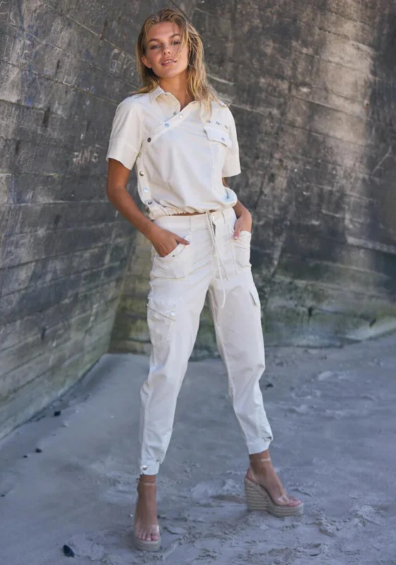Thermal pants for women in extremely cold weatherNu Denmark Tayla Cargo Pocket Slim Leg Trousers, Crème