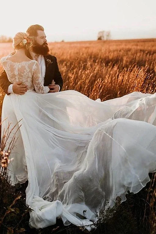 Maternity - friendly wedding dress for expecting bridesOutdoor Wedding Dress Illusion Lace Chiffon Skirt