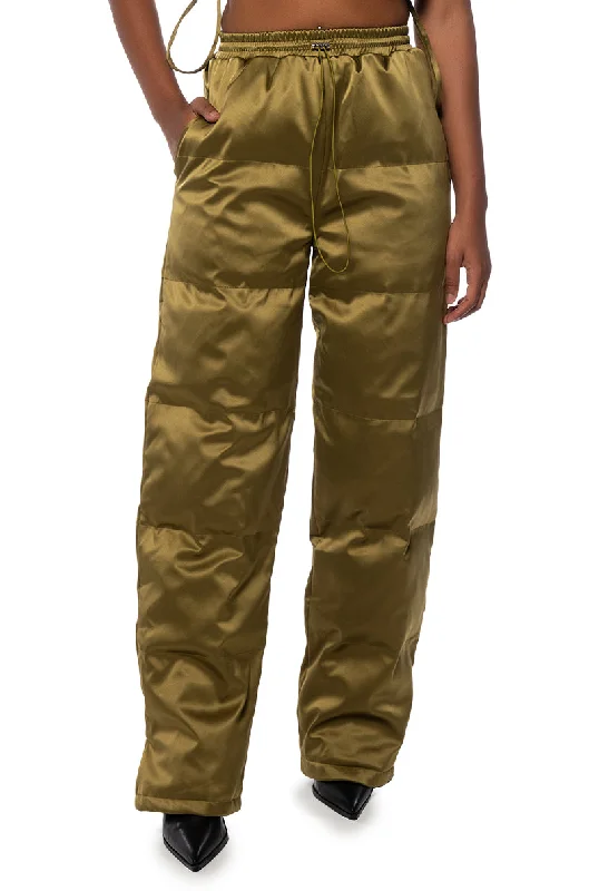 Metallic lame pants for women in a shiny stylePUT U ON WIDE LEG SATIN PUFFER PANT
