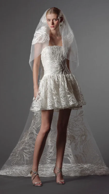 Bohemian - style off - the - shoulder wedding dressVittoria