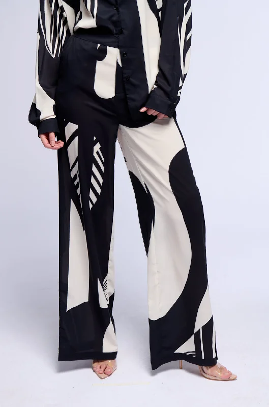 Corduroy skinny pants for women in a modern fitSWEET LIFE WIDE LEG PALAZZO PANT