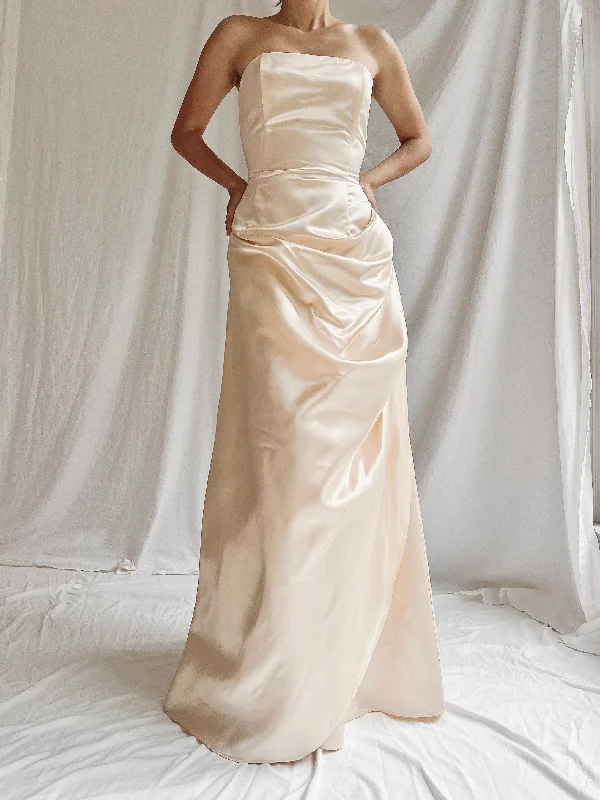 Overskirt - detachable wedding dressVintage Champagne Gunne Sax Draped Dress - XS/S Overskirt - detachable wedding dressVintage Champagne Gunne Sax Draped Dress - XS/S