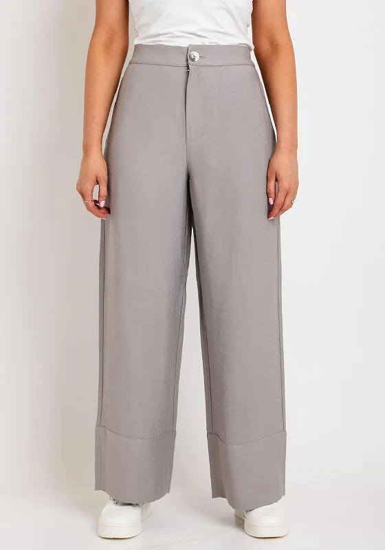 Velvet wide leg jeans for women in a luxurious and trendy styleNaya Wide Leg Tailored Trouser, Mink