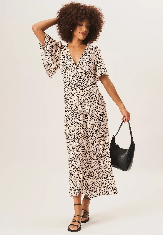 Dresses with Satin Trimmed Collar for Ladies' Classic LookBeige Animal Print Button Down Midi Dress Dresses with Satin Trimmed Collar for Ladies' Classic LookBeige Animal Print Button Down Midi Dress