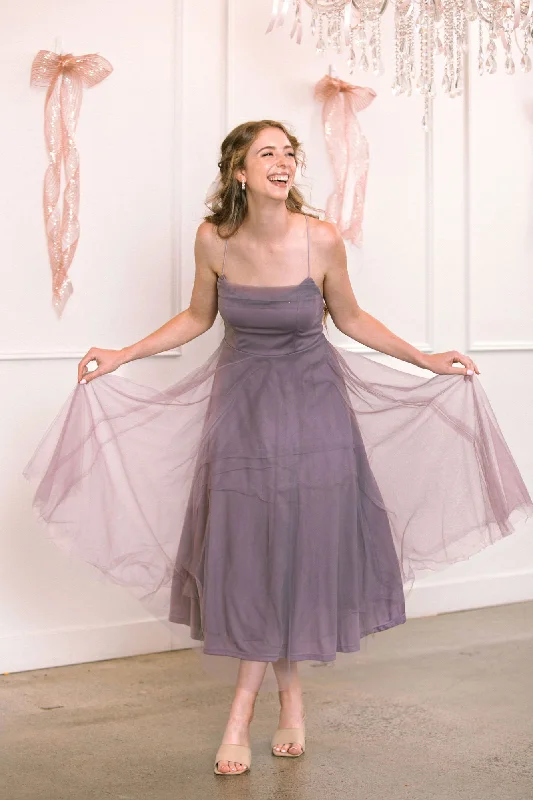 Long Sleeve Knit Dresses for Ladies' Winter ComfortKaitlyn Tulle Midi Dress