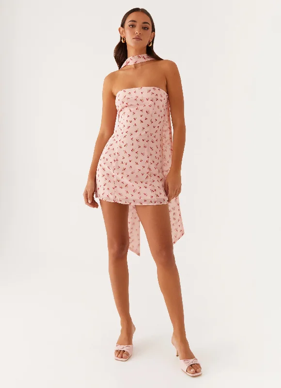 Long Dresses with Side Slit for Ladies' Mobility and StyleKiesha Strapless Scarf Mini Dress - Pink Flower Long Dresses with Side Slit for Ladies' Mobility and StyleKiesha Strapless Scarf Mini Dress - Pink Flower