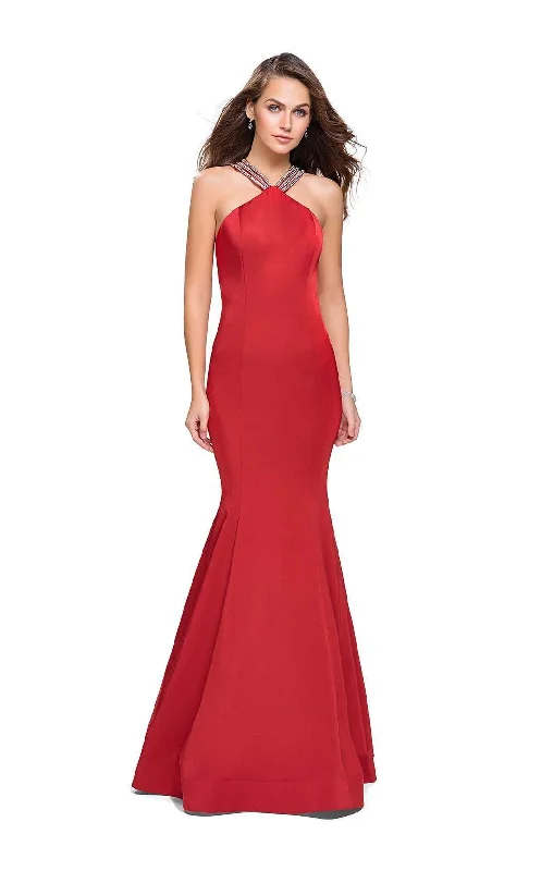 "Short dresses for women for a night out clubbing"La Femme 25763 Dress