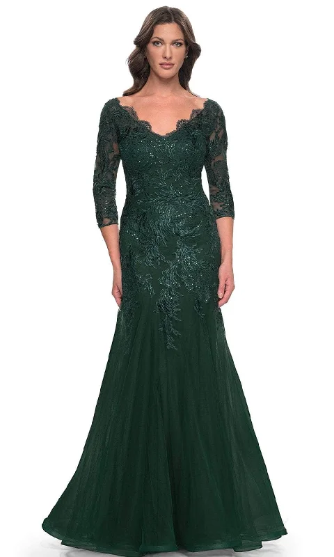 Dresses with Ruffled Sleeveless Top and Sequined Bodice and Tulle Skirt for Ladies' Dramatic and Glamorous LookLa Femme 30823 - Mermaid Tulle Evening Dress Dresses with Ruffled Sleeveless Top and Sequined Bodice and Tulle Skirt for Ladies' Dramatic and Glamorous LookLa Femme 30823 - Mermaid Tulle Evening Dress