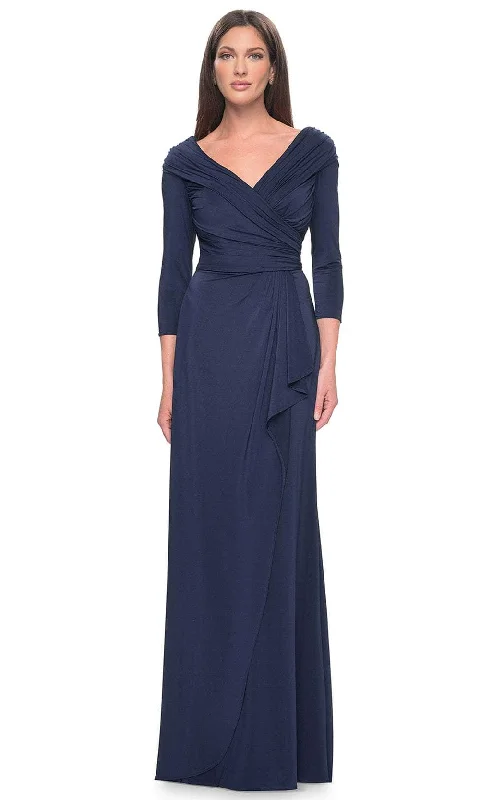 "Plus size formal dresses for women for special events"La Femme 30845 - Ruched Long Sleeve Evening Dress